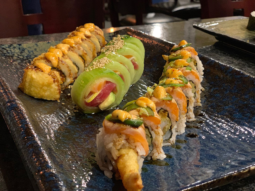 Kaze Sushi Bar And Grill - maki sushi rolls (Kaze)