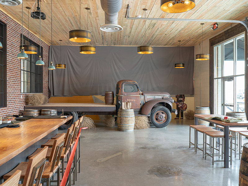 Level Crossing Brewing interior