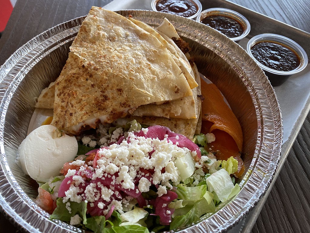 Gallo Loco - food