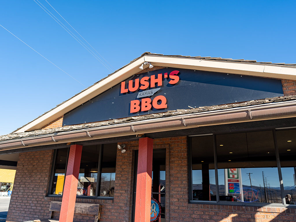 Richie Lush's BBQ - exterior